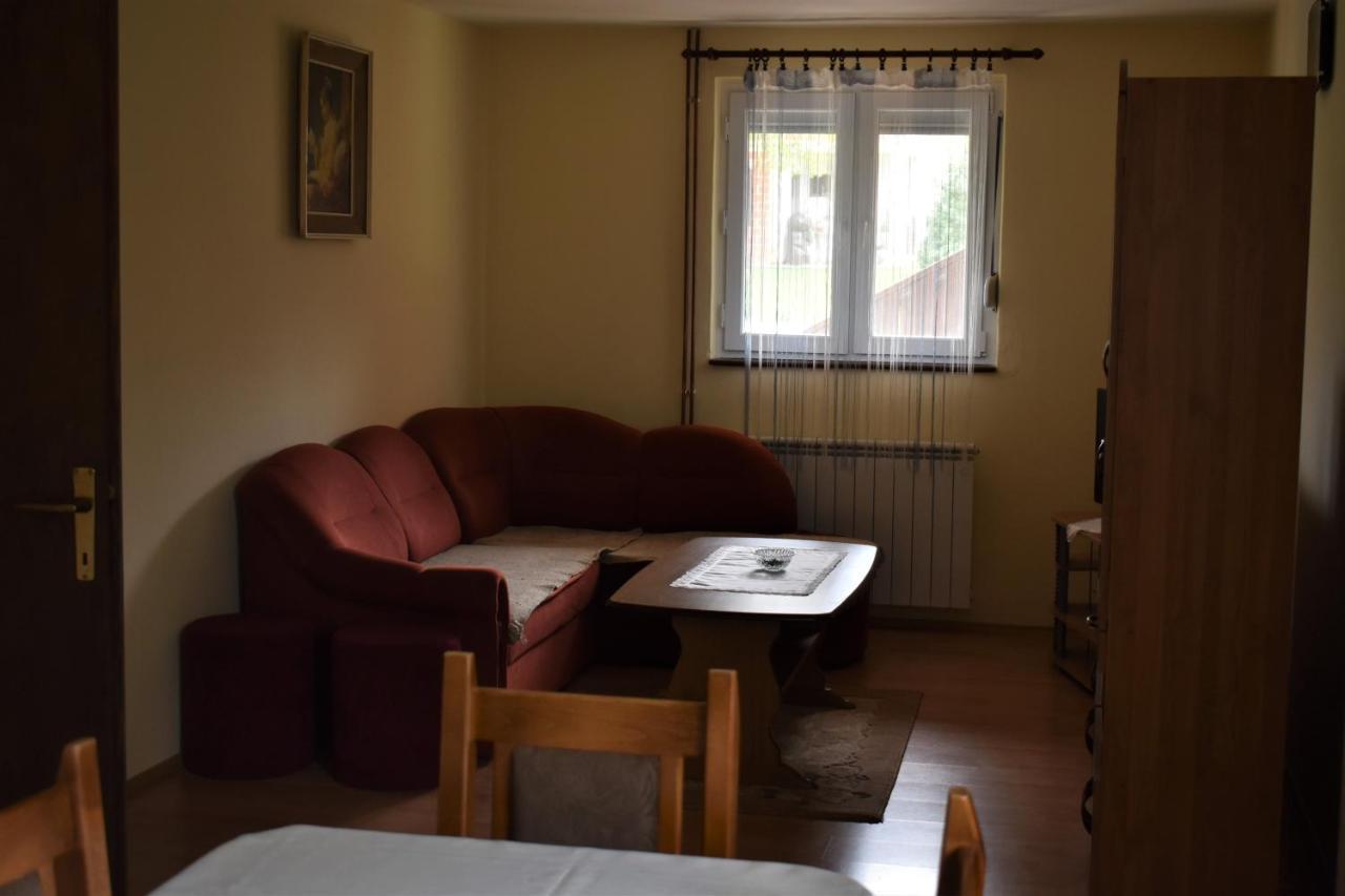 Apartments Sabljak Rakovica Exterior foto