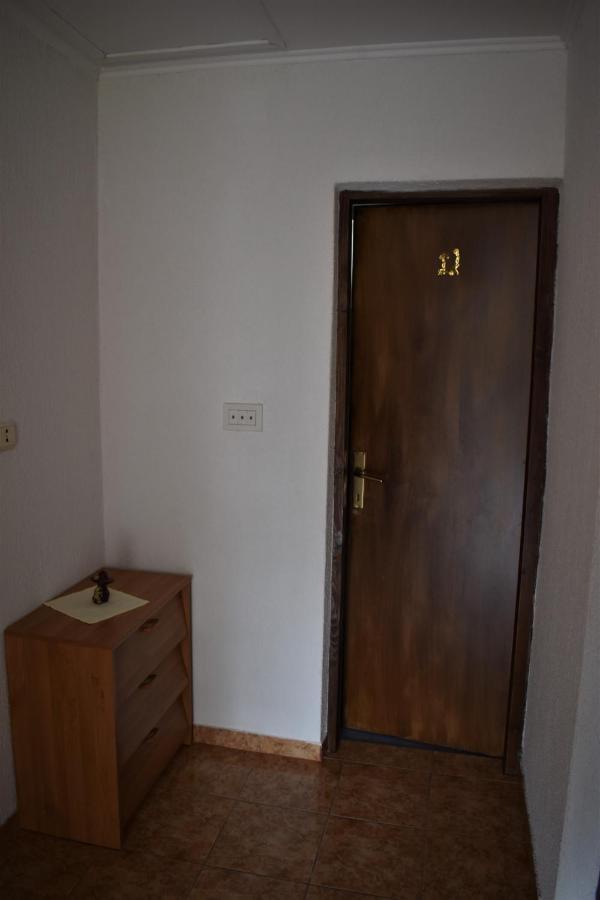 Apartments Sabljak Rakovica Exterior foto