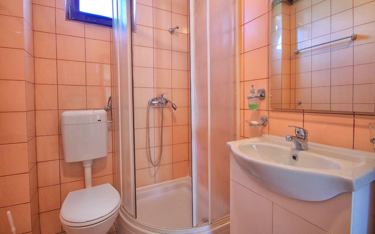 Apartments Sabljak Rakovica Exterior foto